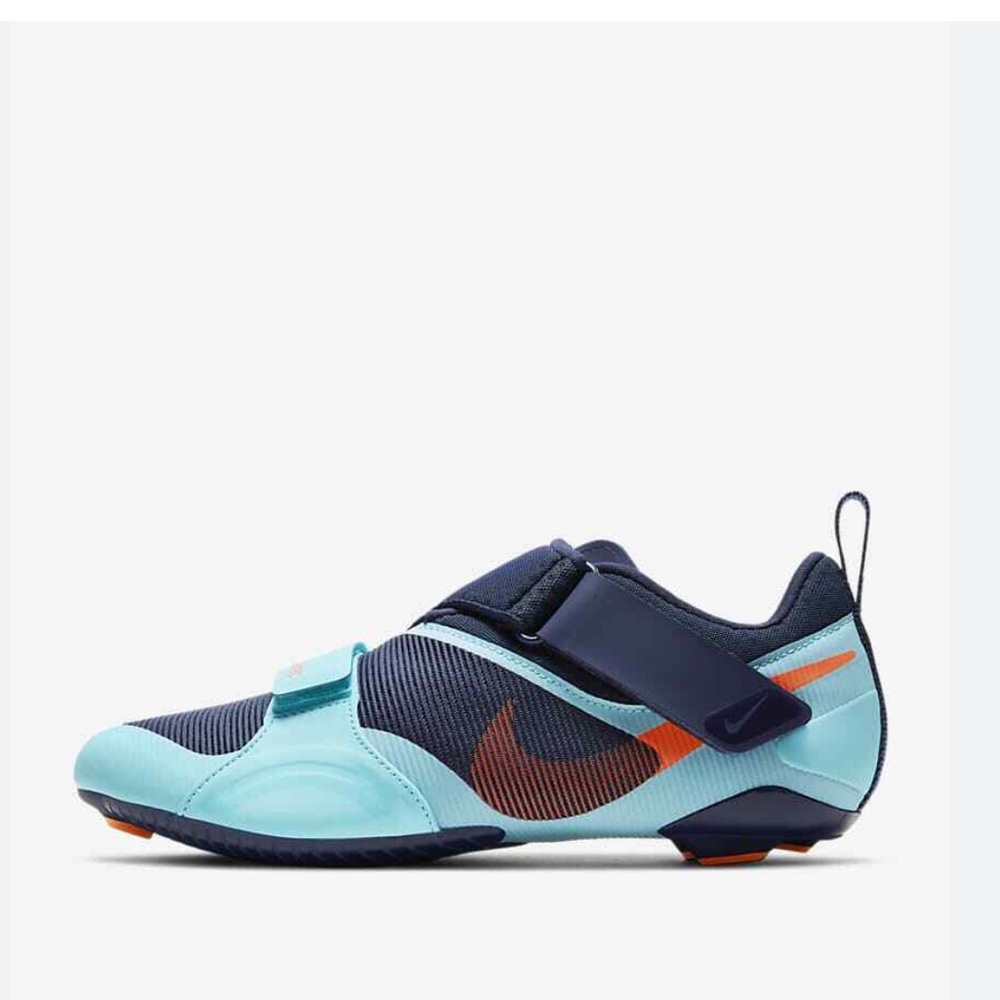 Womens Nike cycle shoes